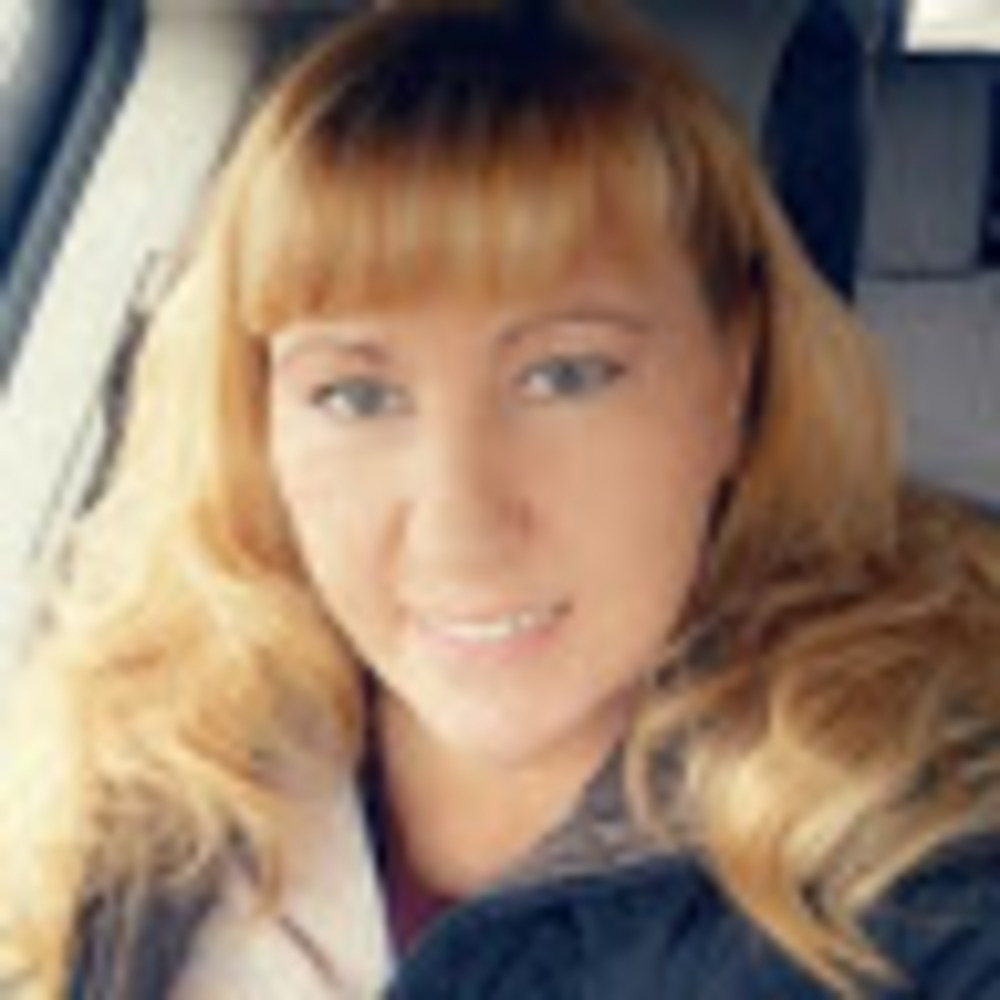 Meet your Posher, Leslie